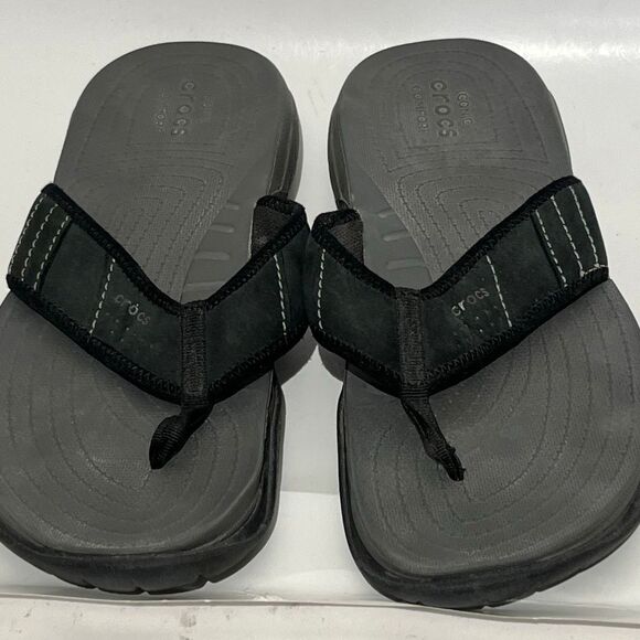 Crocs Men's Black Swiftwater Leather Iconic Comfort Flip Flop Sandals Size 13 - Picture 3 of 11